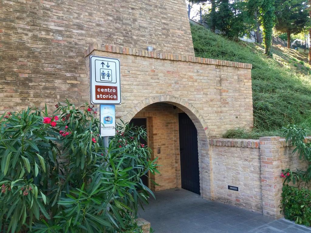 Hotel San Giacomo Monteprandone Extérieur photo